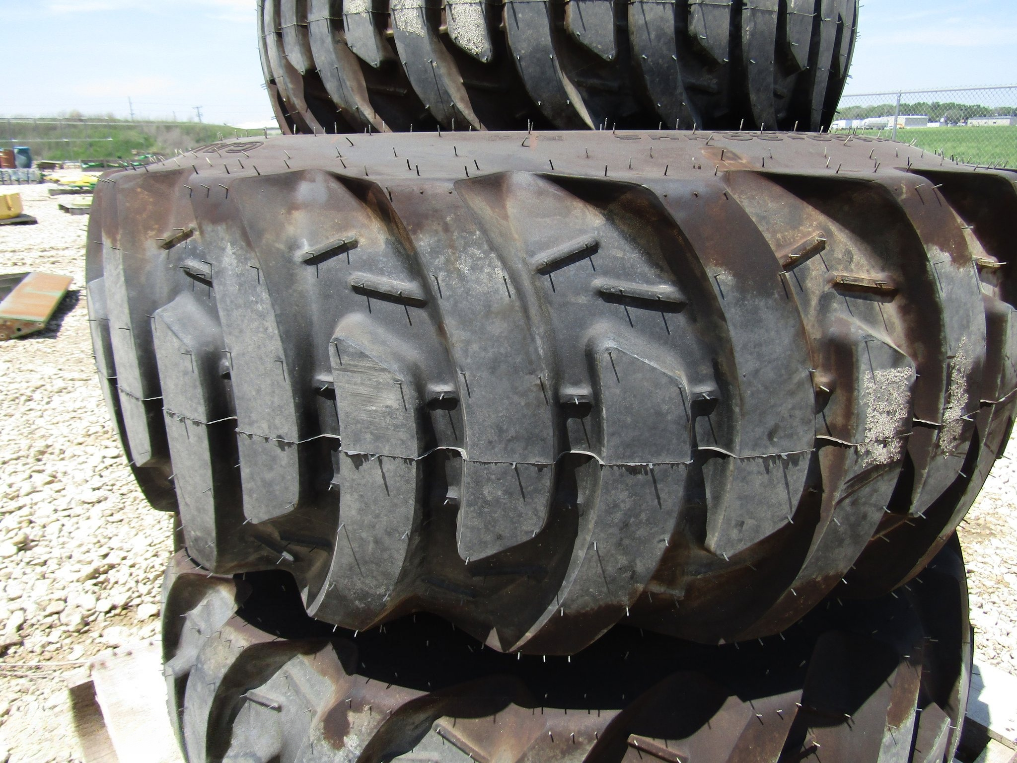 (4) Tires and Wheels Set  thumbnail 6