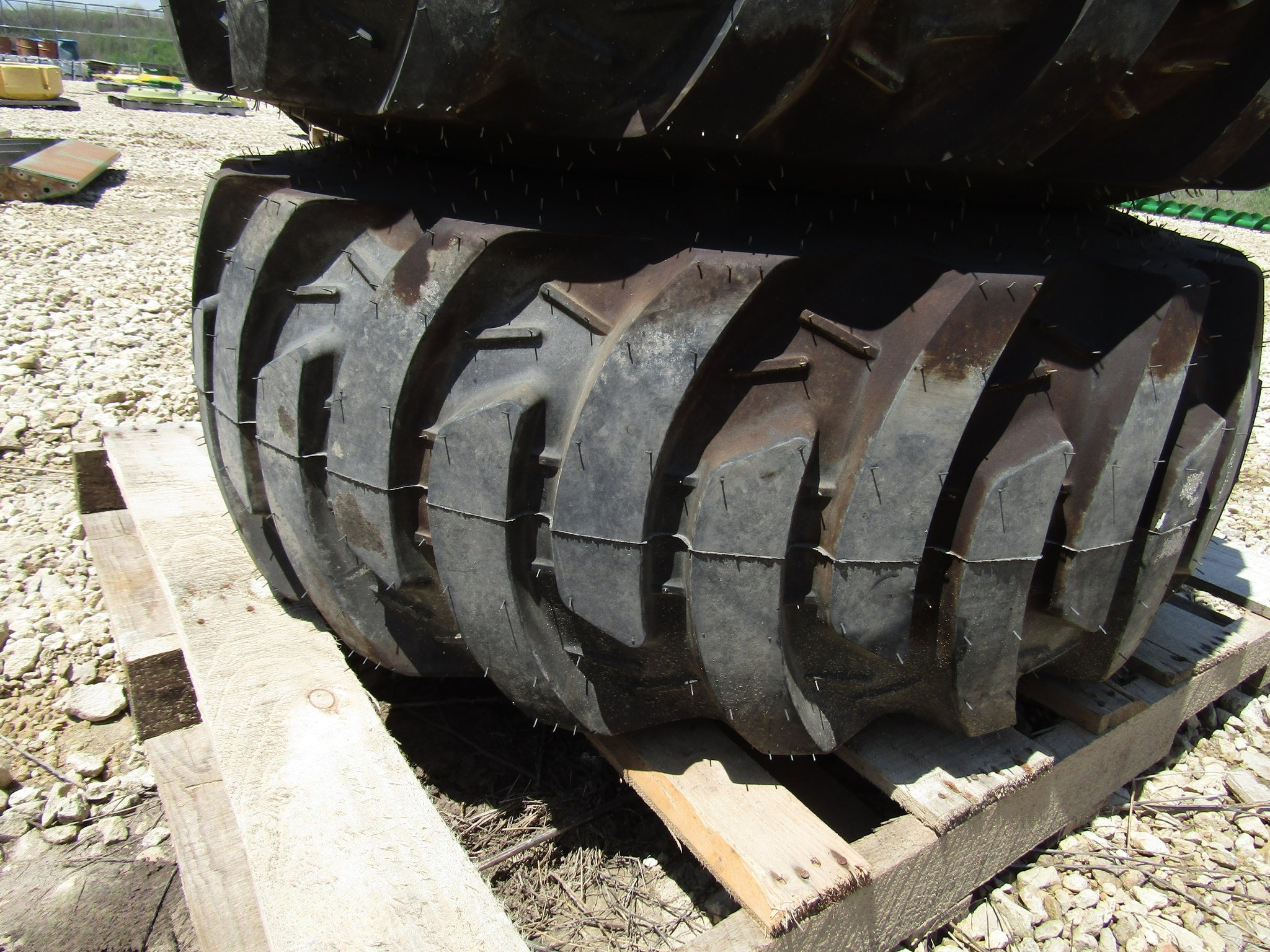 (4) Tires and Wheels Set  thumbnail 7