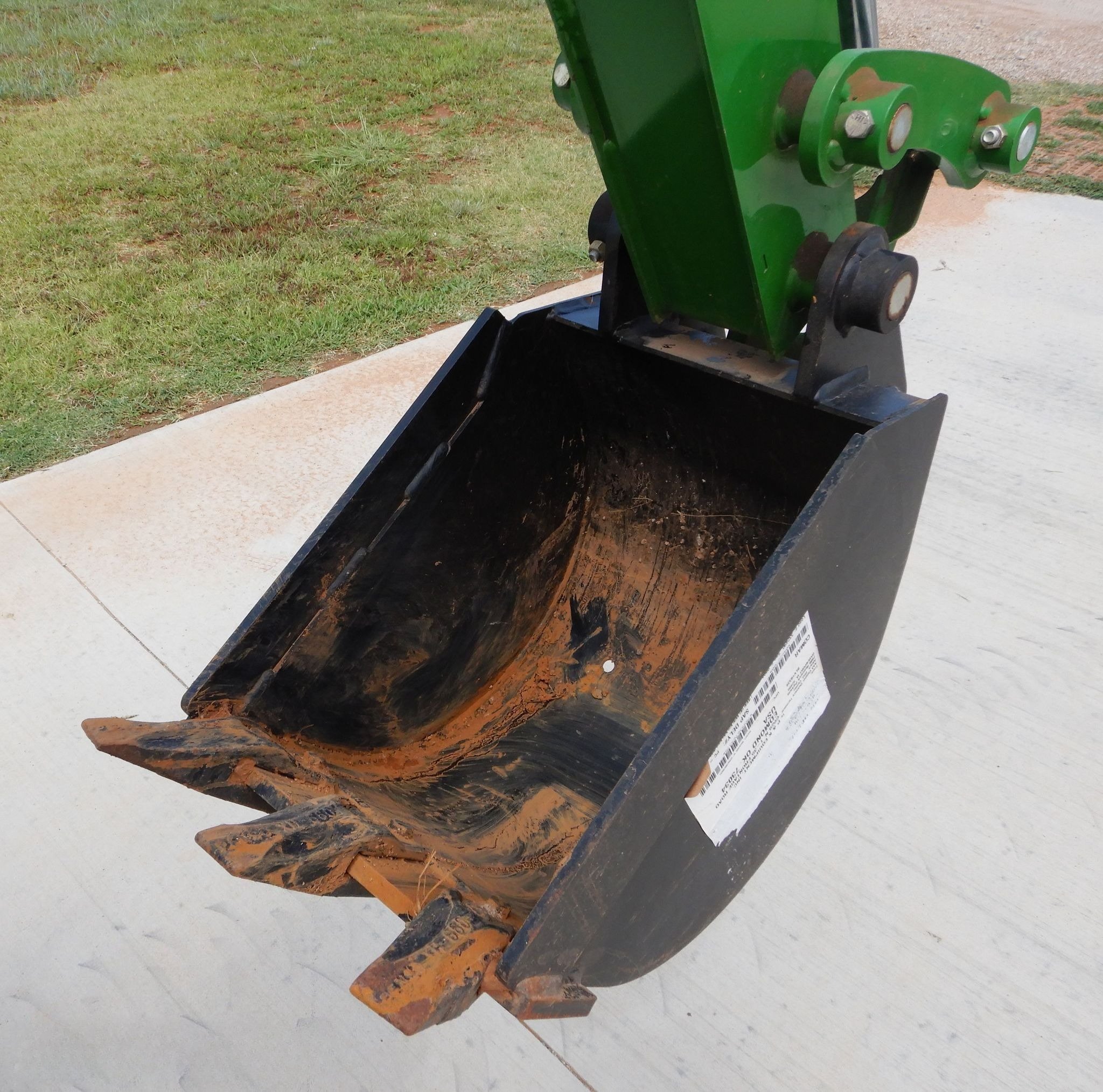 2021 John Deere 3039R thumbnail 9